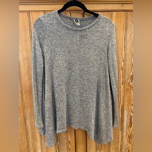 Windsor Light weight heathered grey long sleeve